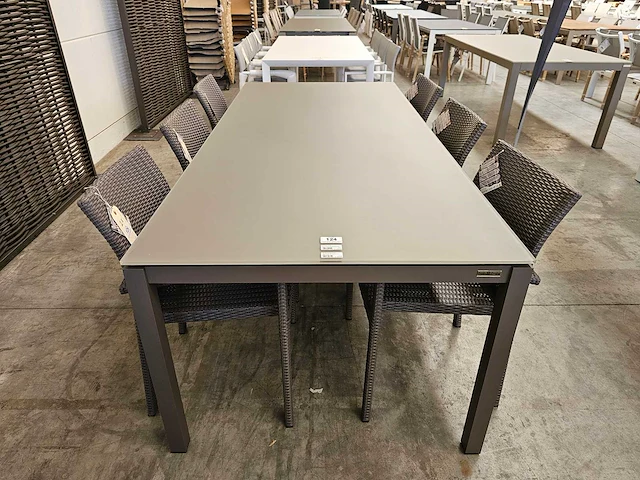 Garden prestige alu tafel juma taupegrijs 220 x 100cm - afbeelding 1 van  3