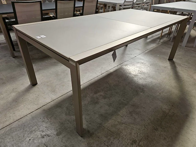 Garden prestige alu tafel zurich champagne 220-330cm - afbeelding 7 van  8