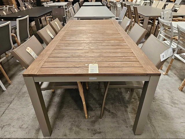 Garden prestige alu tuintafel california champagne - teak 220cm - afbeelding 2 van  8