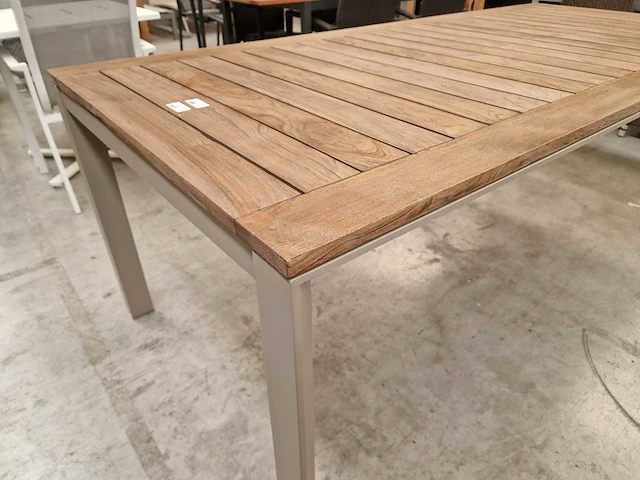 Garden prestige alu tuintafel california champagne - teak 220cm - afbeelding 7 van  8