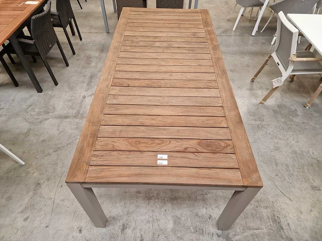 Garden prestige alu tuintafel california champagne - teak 220cm - afbeelding 8 van  8