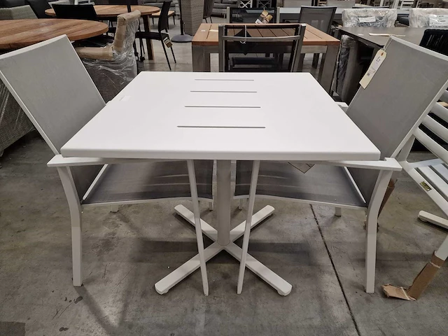 Garden prestige alu tuintafel horeca suisse 80x80cm wit - afbeelding 4 van  5