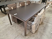 Garden prestige alu tuintafel juma taupe 220 x 100cm met hpl zwart - afbeelding 1 van  4