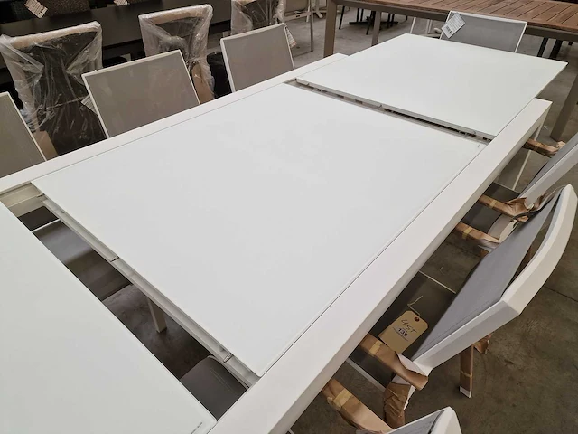 Garden prestige alu uitschuiftafel lissabon wit mat 220-330 x 106cm - afbeelding 5 van  9