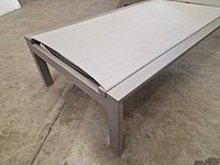 Garden prestige valdes alu ligbed warm grijs - textilene lichtgrijs - afbeelding 6 van  12