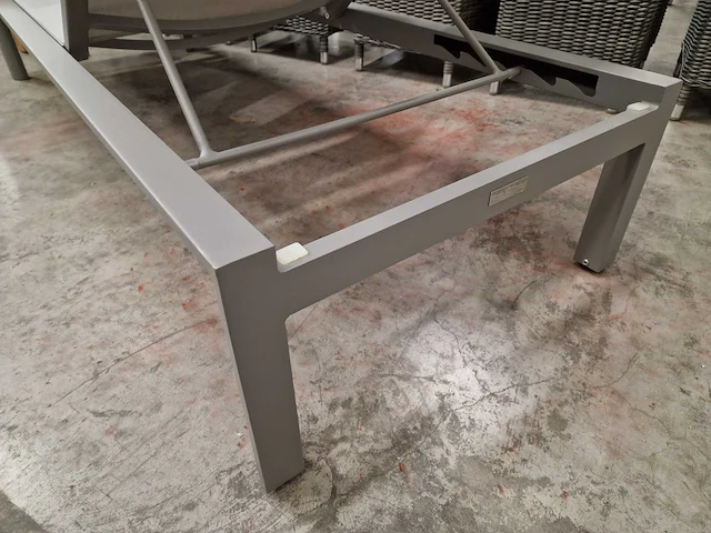 Garden prestige valdes alu ligbed warm grijs - textilene lichtgrijs - afbeelding 12 van  12