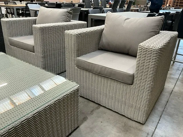 Garden prestige wicker lounge veneto halfrond ivory grey - afbeelding 3 van  4