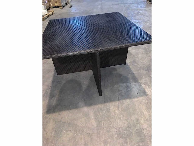 Garden tables - afbeelding 2 van  3