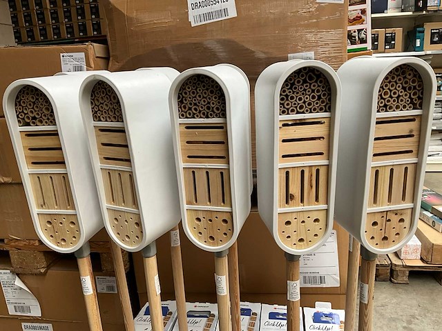 Gardena clickup insectenhotel met steel in display - afbeelding 2 van  7