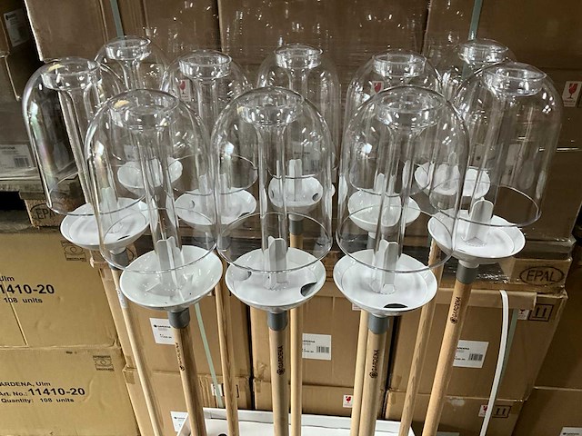 Gardena clickup vogel voeder station met steel in display - afbeelding 2 van  7