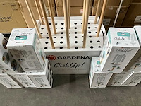 Gardena clickup vogel voeder station met steel in display - afbeelding 7 van  7