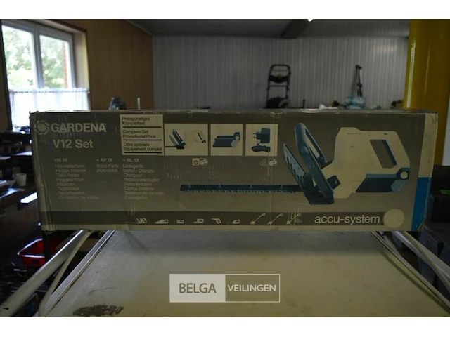 Gardena v12 set heggenschaar - afbeelding 1 van  4