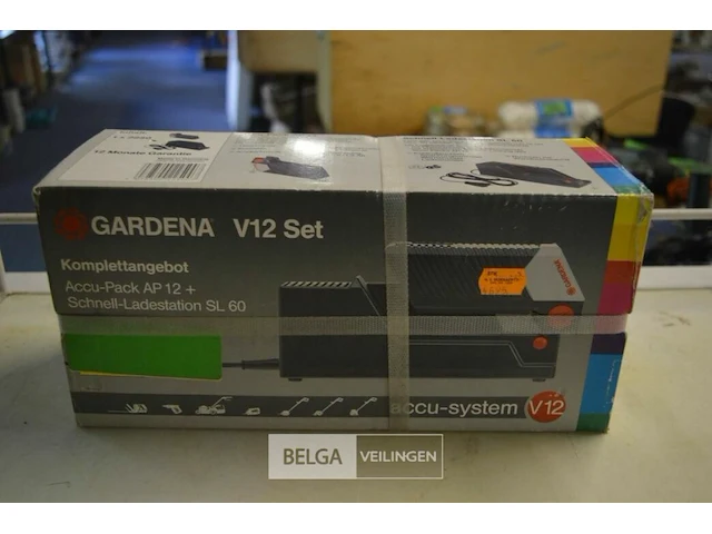 Gardena v12 set laadstation - afbeelding 1 van  4