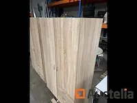 Garderobekast dubbele deur