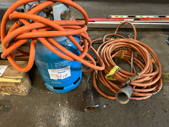 Gasfles en 2 branders + kabel - afbeelding 1 van  3