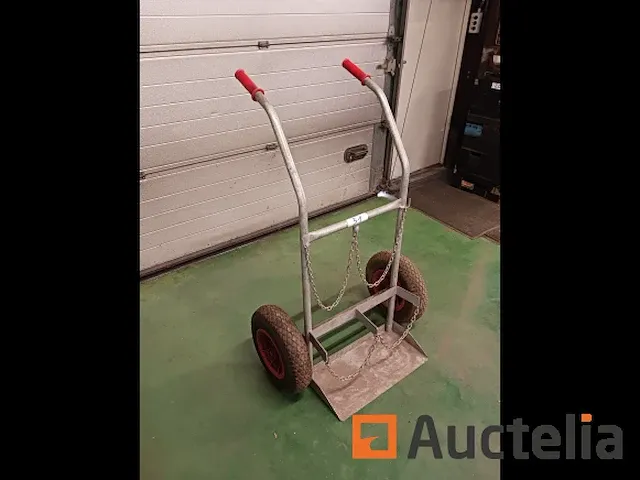 Gasflessenwagen met luchtbanden - afbeelding 4 van  9