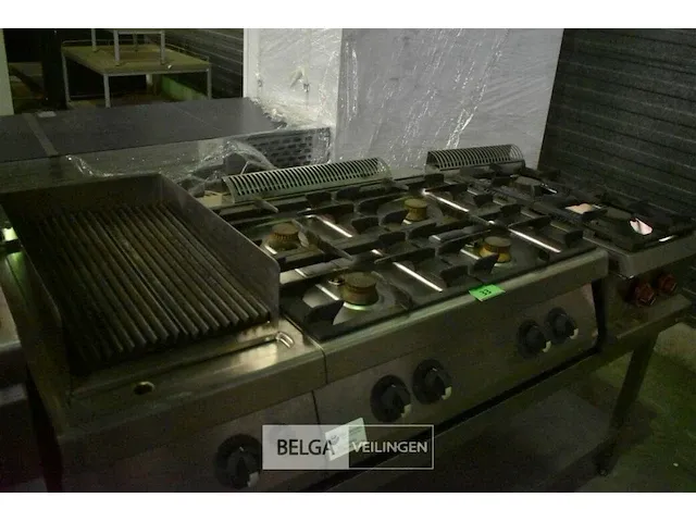 Gasfornuis met 6 bekken en grill - afbeelding 3 van  3