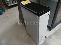 Gasradiator met dru handdoekhouder - afbeelding 1 van  3