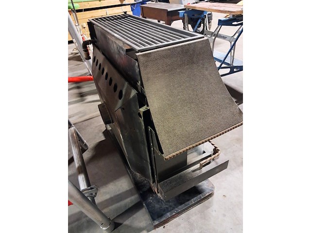 Gasstoof surdiac in goede staat en kompleet - afbeelding 3 van  4