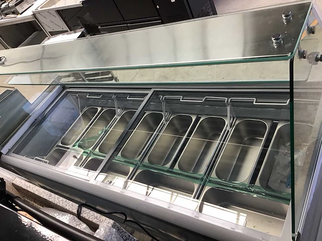 Gastrohero ijs vitrine - afbeelding 8 van  9