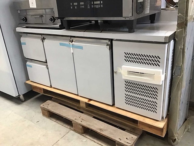 Gastrohero koelwerkbank - afbeelding 1 van  7