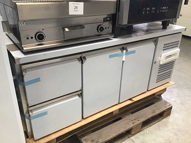 Gastrohero koelwerkbank - afbeelding 7 van  7