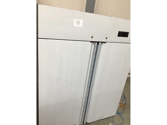 Gastrohero rvs koelkast 2 deur - afbeelding 5 van  10