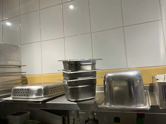 Gastronormbakken (ca. 100x) - afbeelding 7 van  12