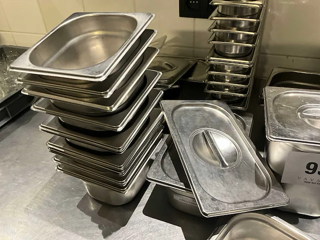 Gastronormbakken (ca. 100x) - afbeelding 12 van  12
