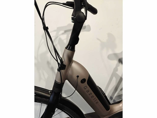 Gazelle - grenoble c8 mt57 - electric bicycle - afbeelding 2 van  8