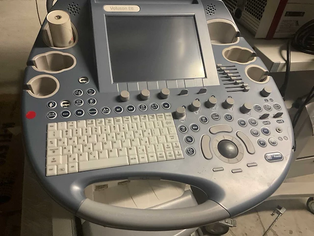 Ge voluson e6 mobiel echo-apparaat - afbeelding 5 van  6