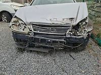 Geaccidenteerd voertuig mercedes s320 cdi, chassisnummer: wdb2200251a406677, nederlands kentekenbewijs - afbeelding 8 van  14