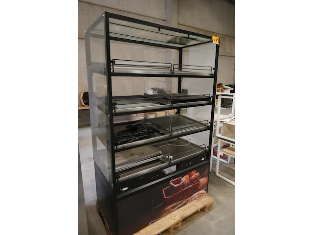 Gebakvitrine bakktrade - afbeelding 2 van  5