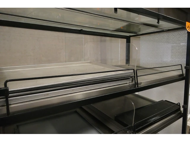 Gebakvitrine bakktrade - afbeelding 4 van  5