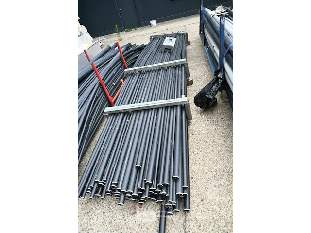 Geberit afvoerbuizen l 5m ø50 en ø32 - afbeelding 1 van  2