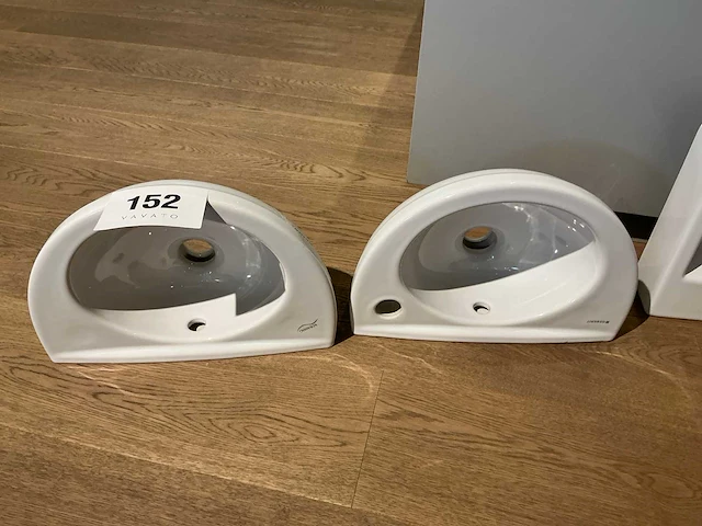 Geberit fidelio porseleinen handenwasser (2x) - afbeelding 1 van  6