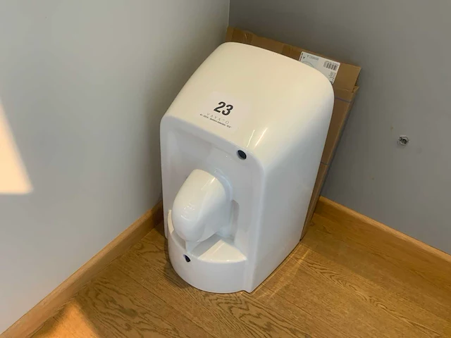 Geberit hangtoilet - afbeelding 4 van  5