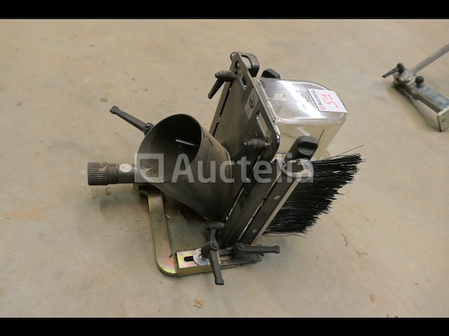 Gebogen freesbeschermer - afbeelding 3 van  4