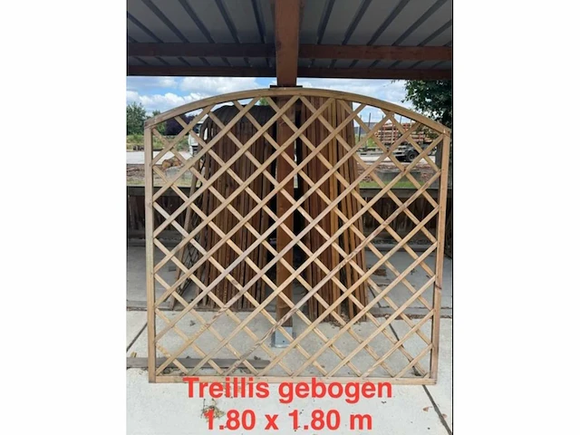 Gebogen houten tuinomheining 180 x 180 (15x) - afbeelding 1 van  1