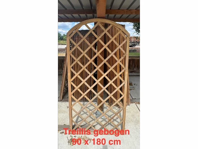 Gebogen houten tuinomheining 90 x 180 (14x) - afbeelding 1 van  1