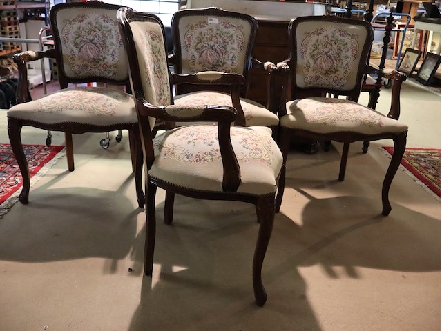 Geborduurde barok stoel (x4) - afbeelding 5 van  6