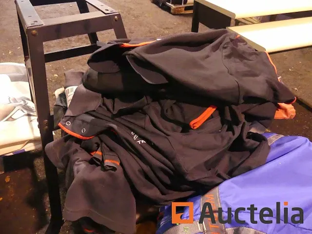 Gebruikt werkkleding - afbeelding 1 van  4