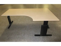 Gebruikte bureautafel - afbeelding 2 van  2