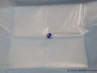 Gecertificeerde edelsteen fine color intense vivid blue, 0,89ct, oval/mixed cut - afbeelding 2 van  3
