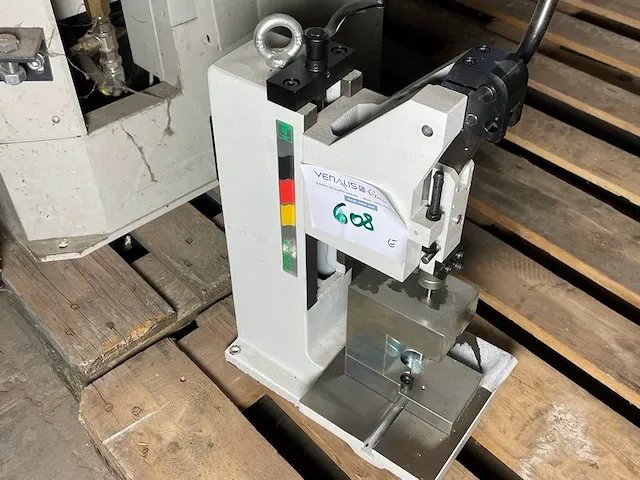 Gechter persmachine - afbeelding 1 van  8