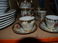 Gedeeltelijk verzilverd bestek, microgolfoven friac, partij wit hotelporselein, koffieserviesje - afbeelding 3 van  10