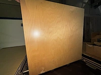 Gedemonteerde dansvloer - afbeelding 4 van  4