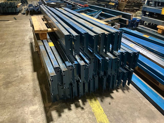 Gedemonteerde palletstelling - afbeelding 4 van  9