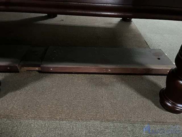 Gedemonteerde snookertafel - afbeelding 5 van  9