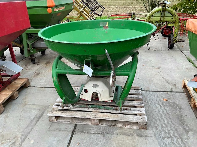 Gedragen kunstmeststrooier - afbeelding 1 van  5